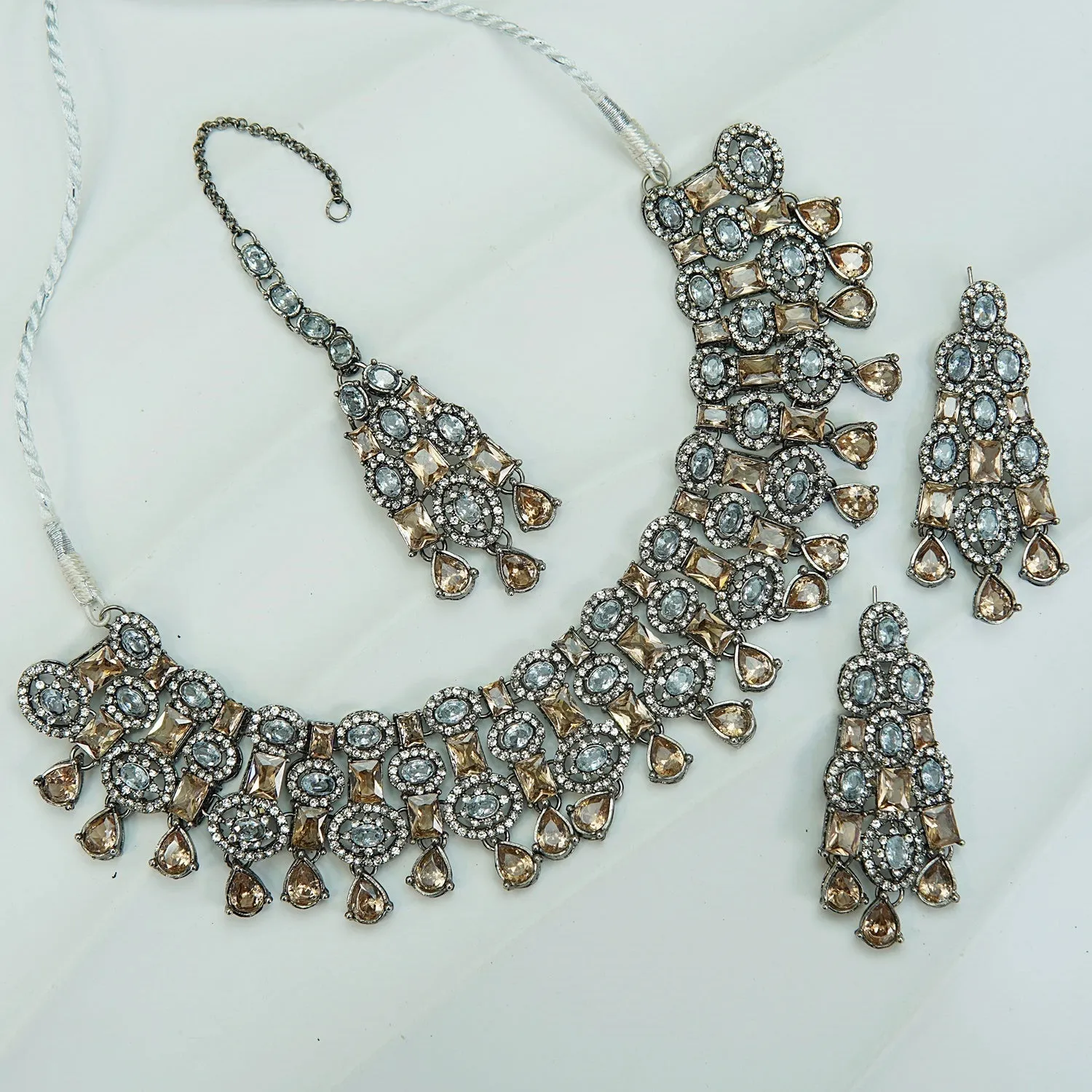 Semi-Zircons Rani Necklace Set