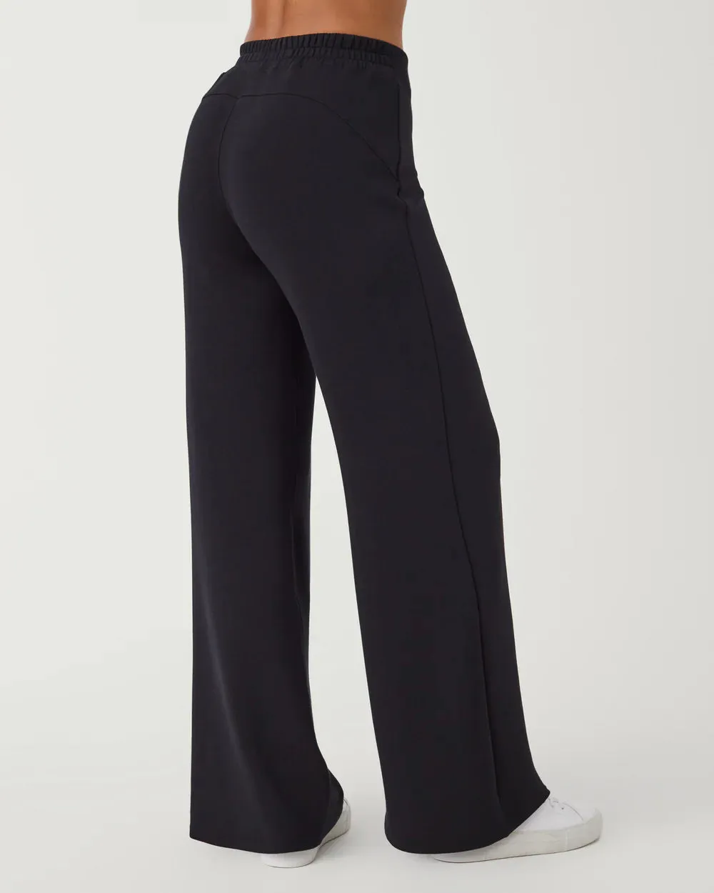 SPANX | AirEssentials Wide Leg Pant {Very Black}