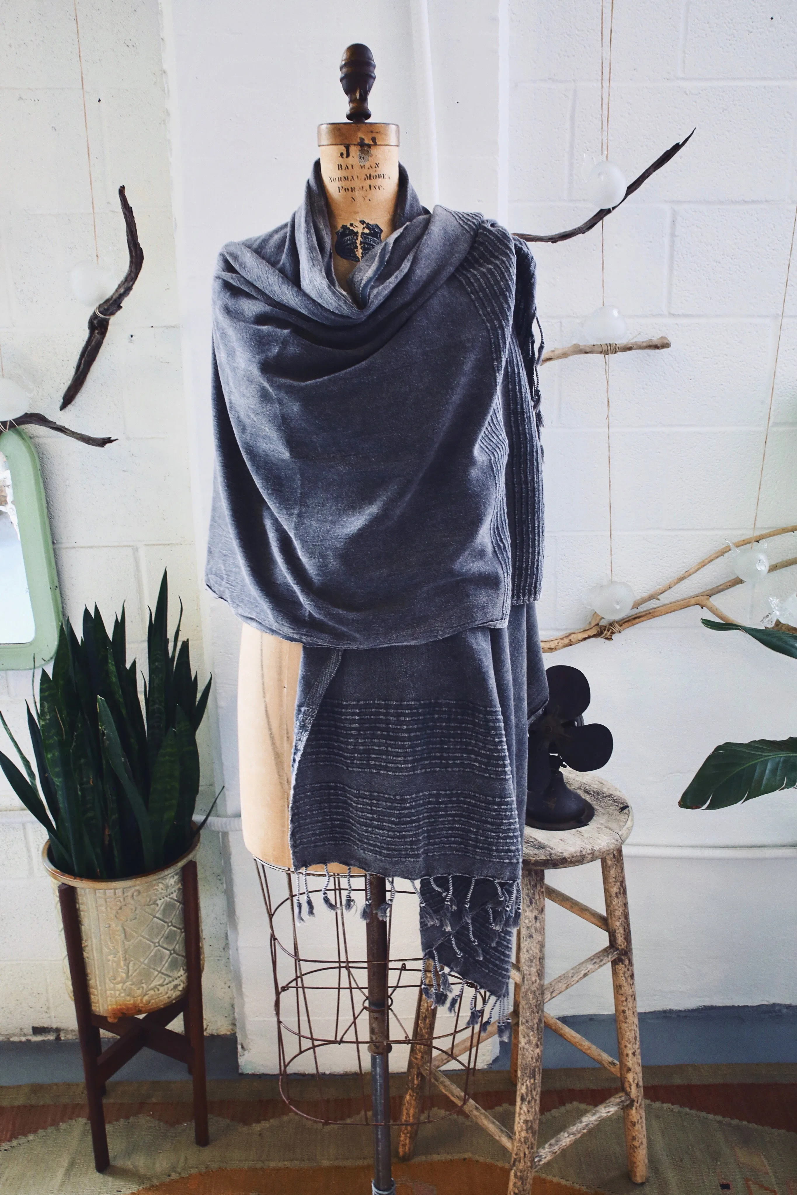 Summer Pestemal Scarf in Ash