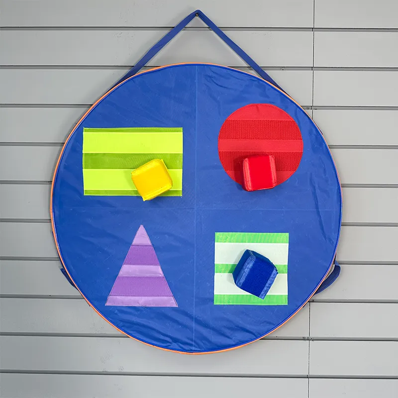 Target Throw Wheel with 3 Soft Balls