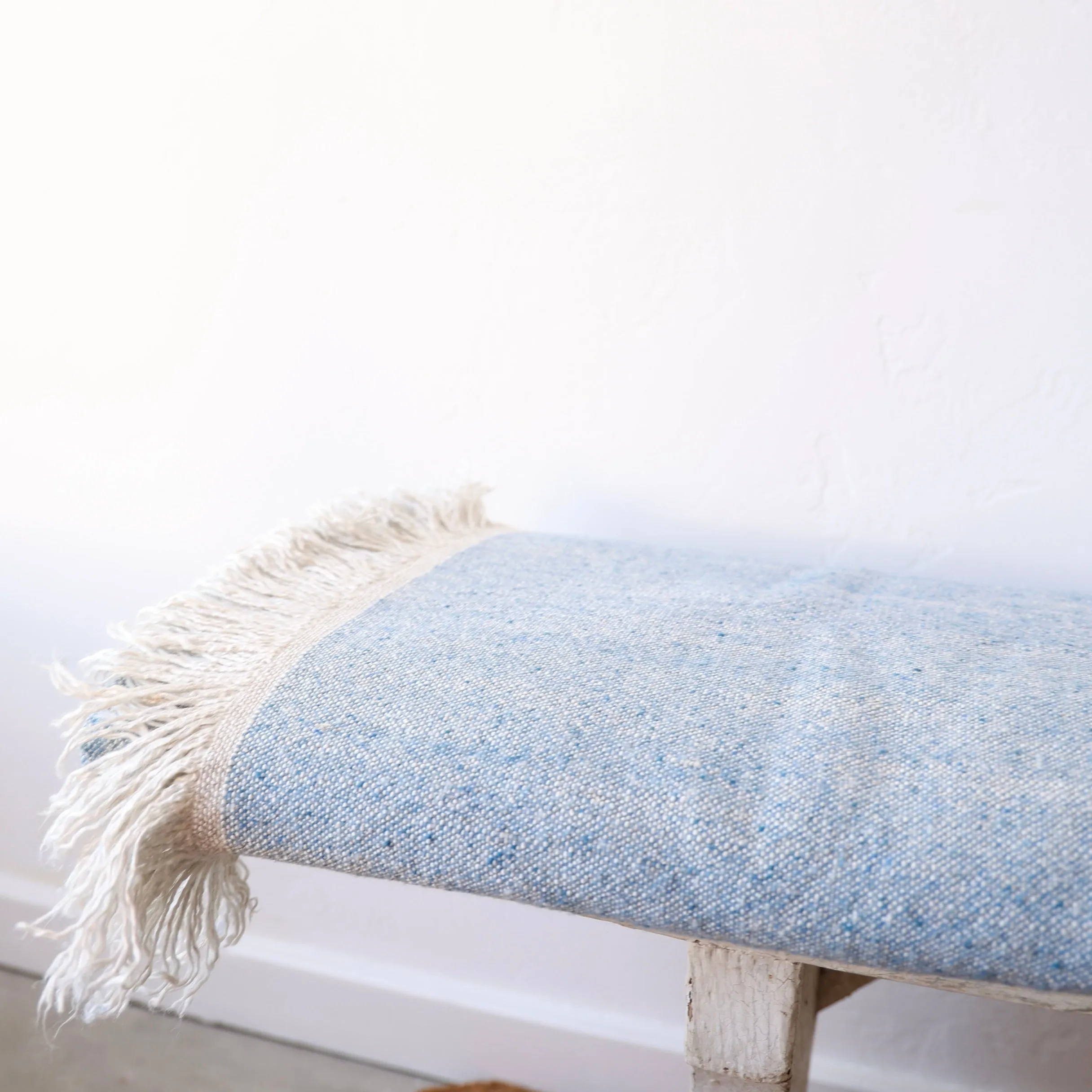 Uniq'uity Judd Throw