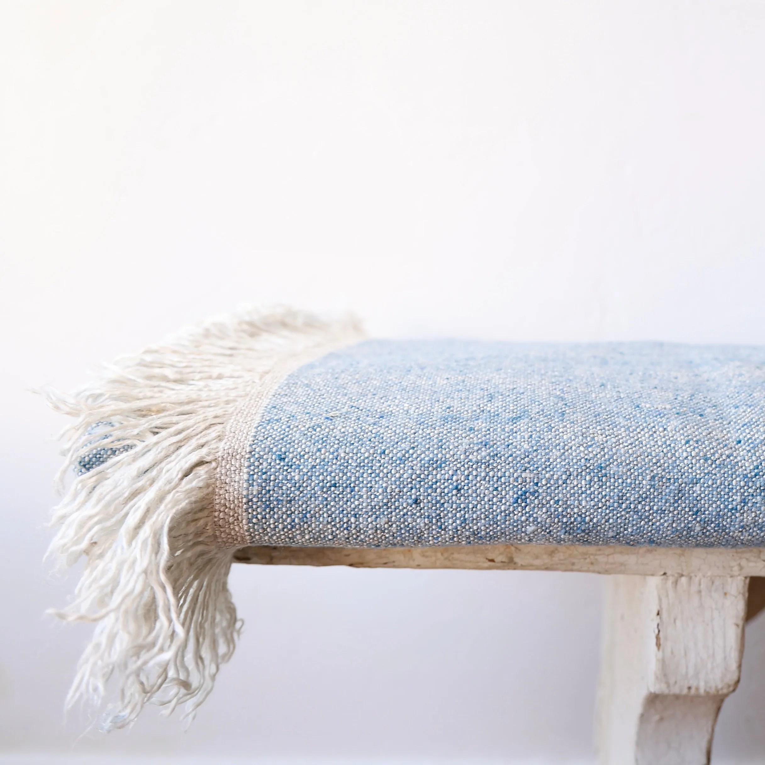 Uniq'uity Judd Throw