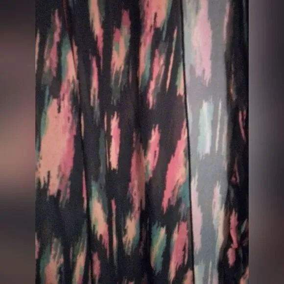 Vibrant Abstract Patterned Lightweight Long Robe - Size S