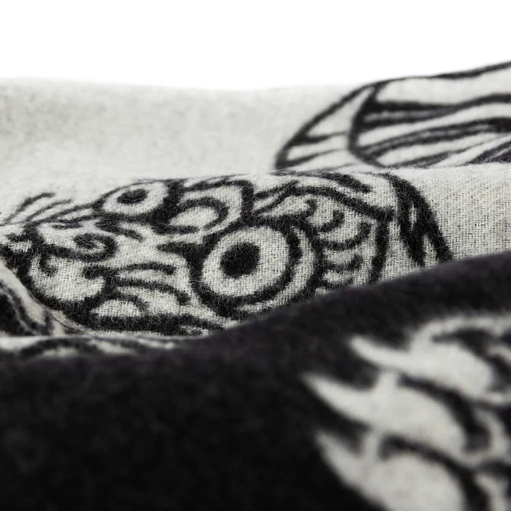 Voodoo Reversible Throw
