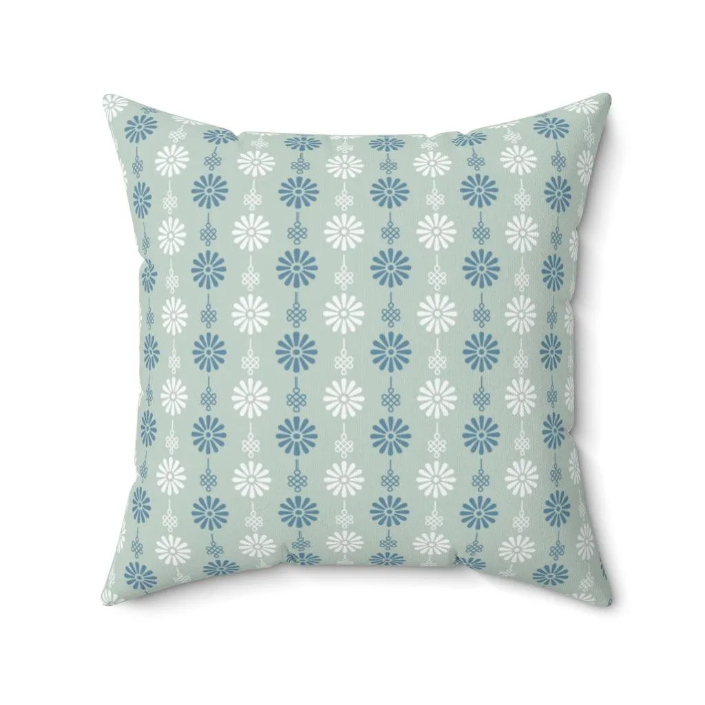 Wagara Throw Pillows