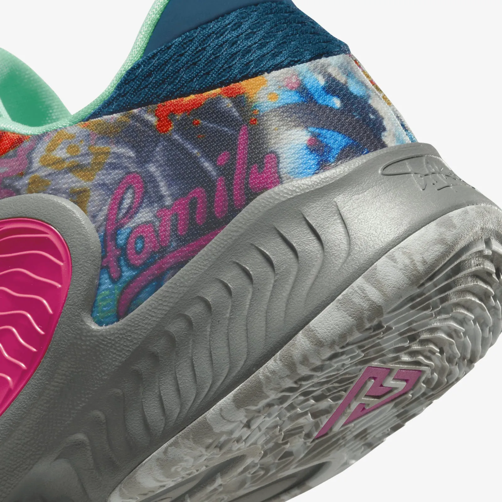 Zoom Freak 4 (GS) - ‘New Generation’